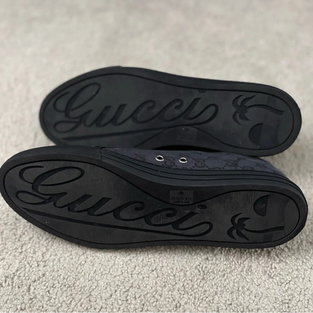 Men’s Gucci Original GG Miro Soft Canvas Sneaker - Picture 9 of 11